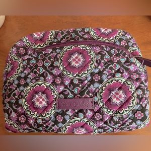 Brand New Vera Bradley Lilac Medallion medium cosmetic